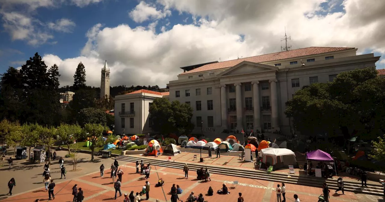 'Hey hey, ho ho, the occupation has got to go!' Chants ring out from crowd during UC Berkeley commencement