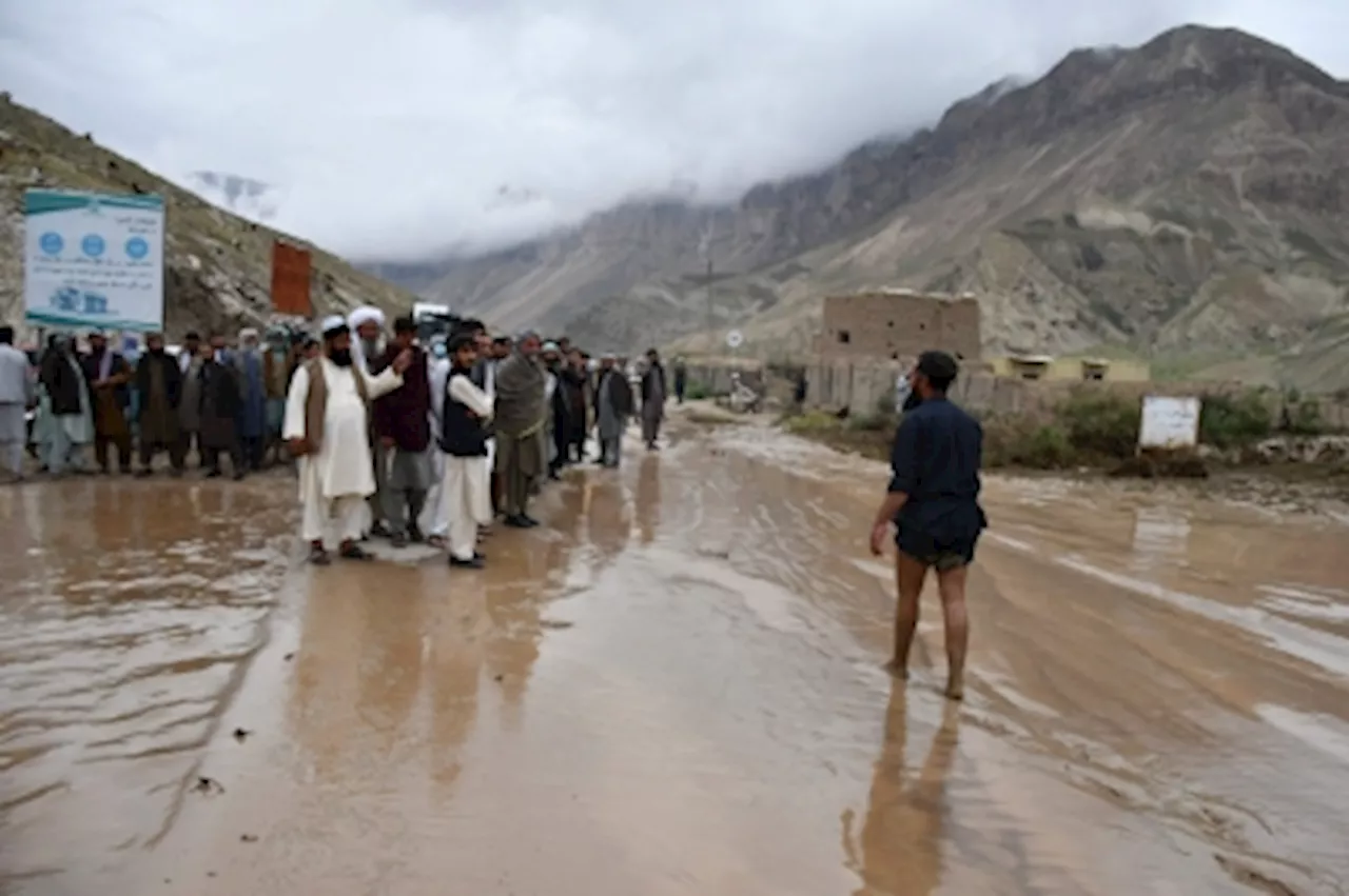 More than 200 dead in Afghanistan flash floods