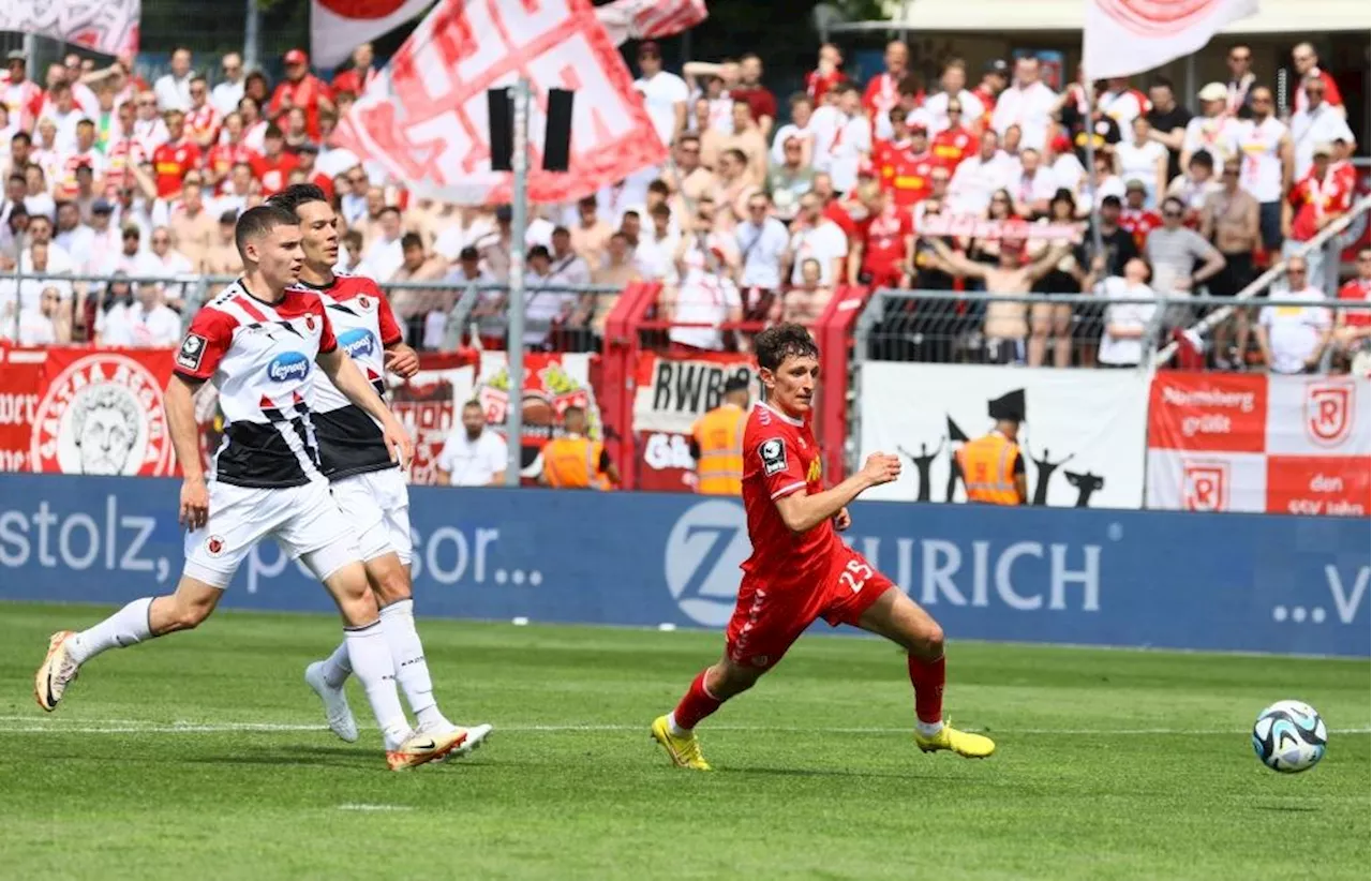 SSV Jahn sichert Relegationsplatz – direkter Aufstieg rückt aber in weite Ferne