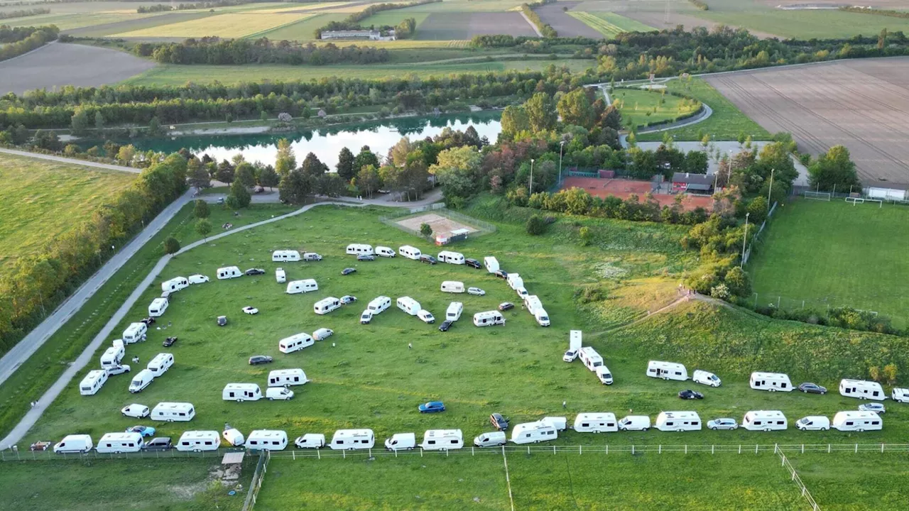 Aufregung in Gerasdorf: Roma ließen sich auf Zieselwiese nieder