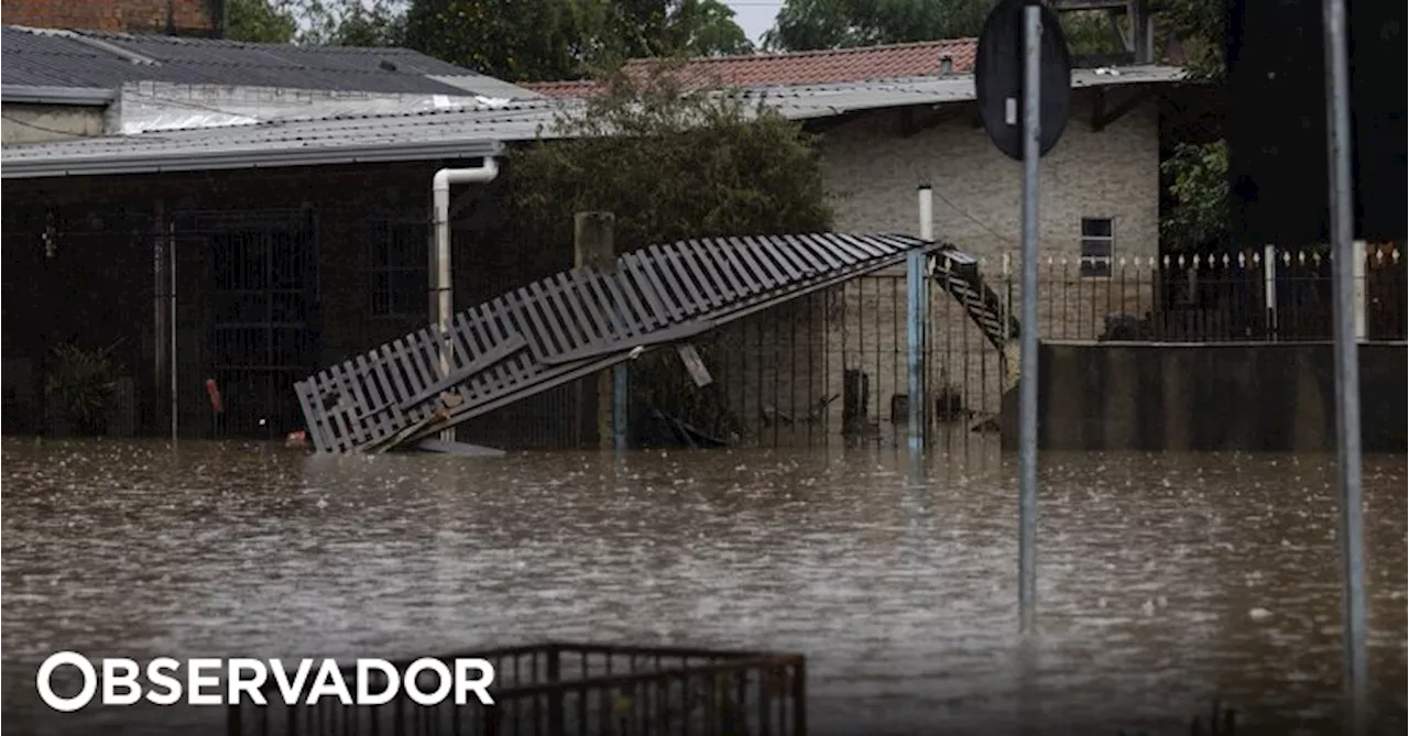 Sobe para 137 o número de mortos devido às inundações no Brasil