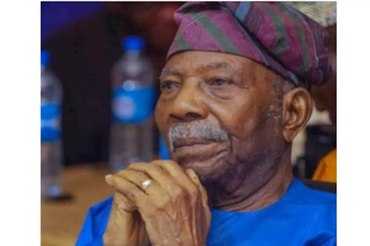 Afenifere restates belief in united Nigeria, felicitates Fasoranti at 98