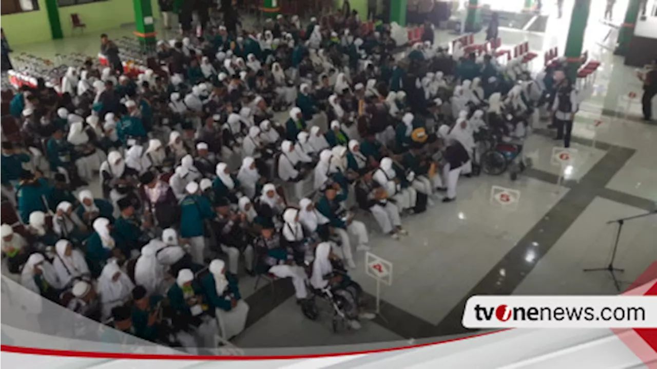 Kloter Pertama Asal Kabupaten Temanggung Tiba Di Asrama Haji Donohudan