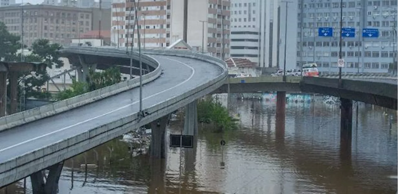 Nível do Guaíba cai para 4,59m, mas RS tem risco de inundação no domingo