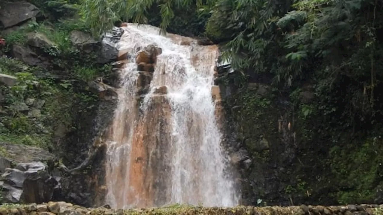 Air Terjun Klinting Kuning: Sensasi Kesegaran Alam dan Rahasia Kulit Sehat!