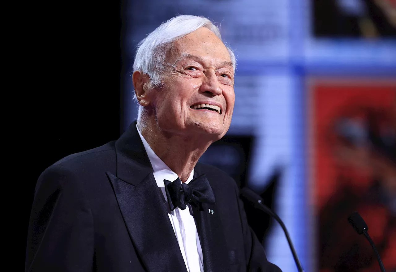 Morto Roger Corman, mitico produttore e regista 're dei B-movie: aveva 98 anni