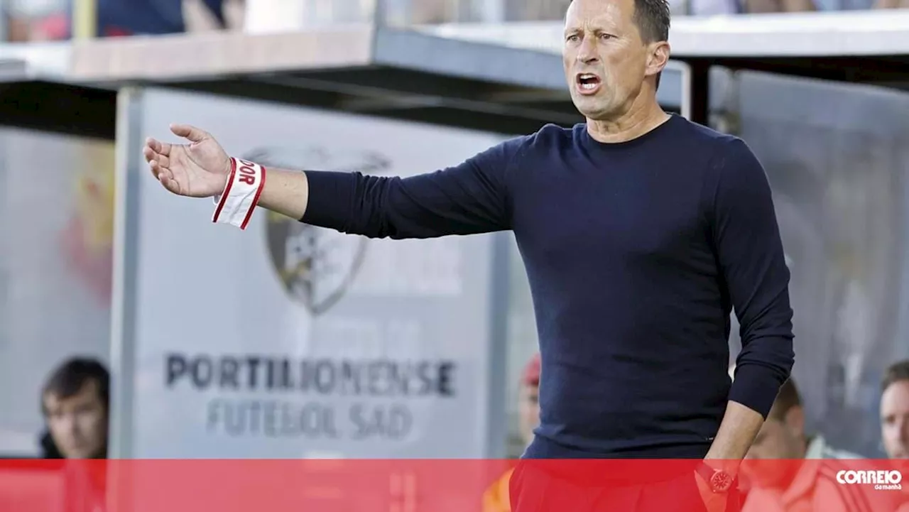 Roger Schmidt pede reforços no Benfica para atacar nova época