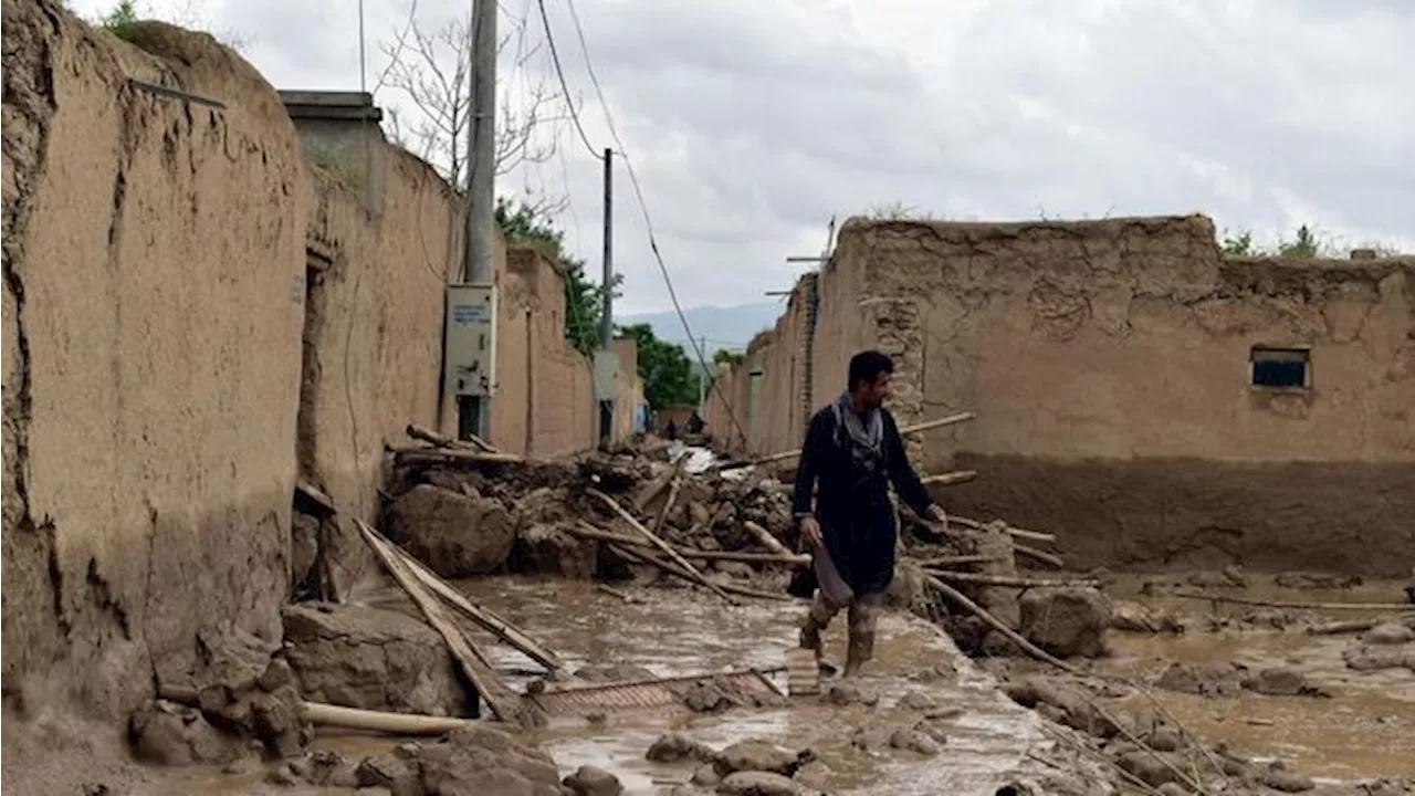 Banjir Bandang Terjang Afghanistan, 300 Orang Tewas