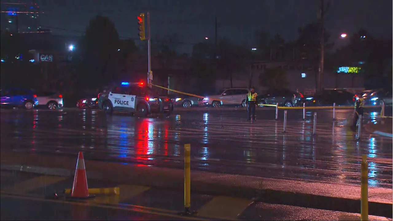 Police investigating after tow trucks shot at in Scarborough two hours apart