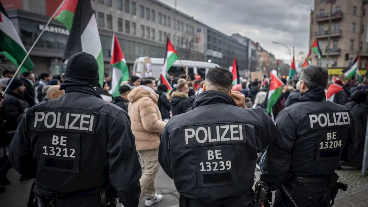 Neukölln und Kreuzberg: Mehrere Polizisten bei propalästinensischer Demo in Berlin verletzt