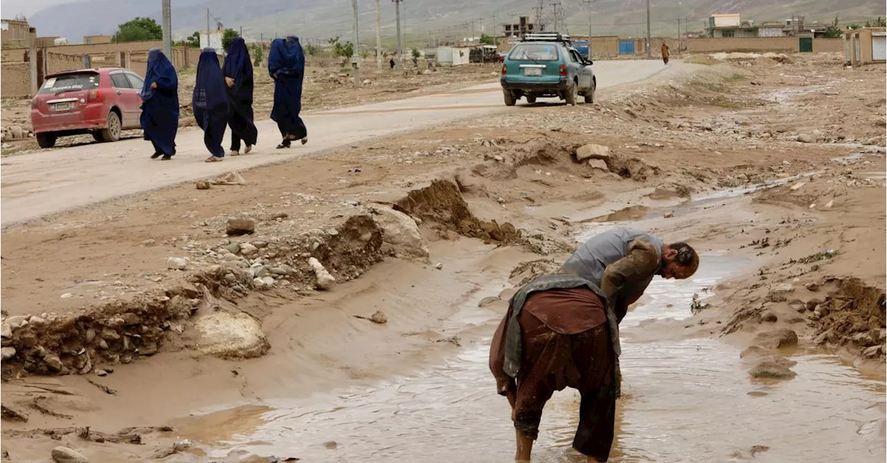 Schon mehr als 300 Tote bei Flut in Afghanistan