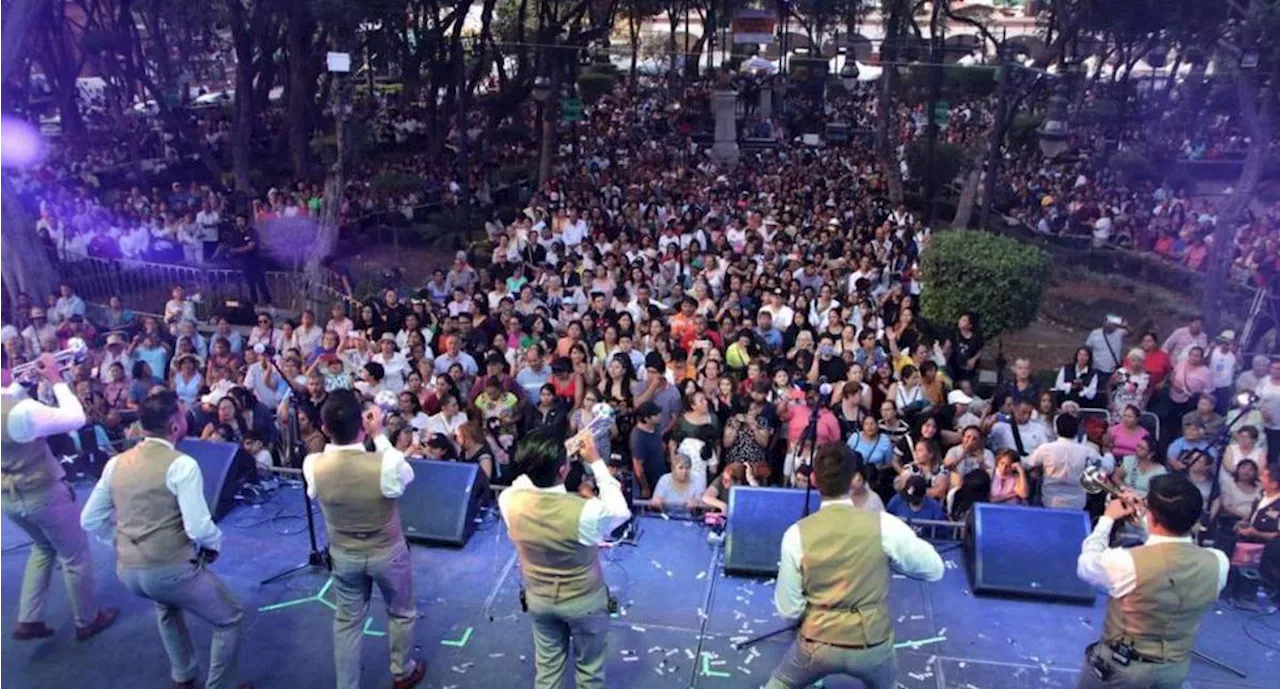 Alcaldía Tlalpan celebra día de las madres, con baile y música bohemia