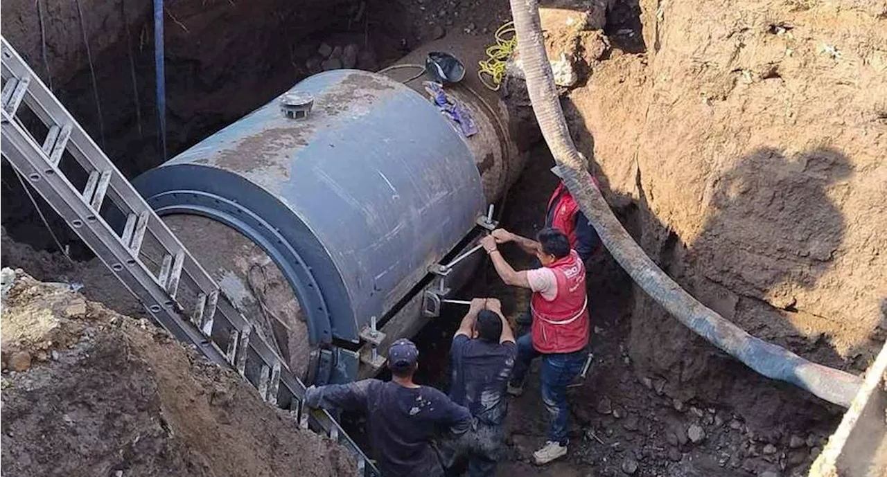 Se registra fuga de agua en el Estado de México; autoridades estatales atienden la emergencia