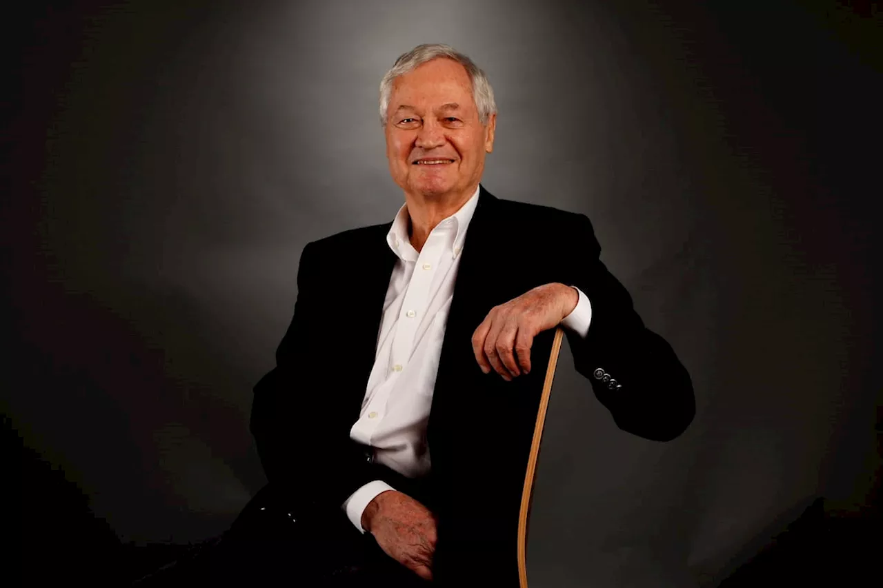 Muere a los 98 años Roger Corman, rey del cine de serie B, creador ‘indie’ y maestro de Jack Nicholson, Francis Ford Coppola o Jonathan Demme