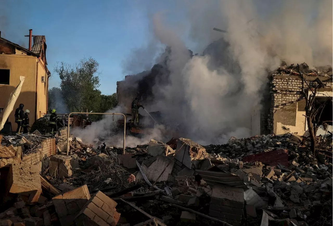 Fierce fighting rages in Ukraine's Kharkiv region as Russia touts gains