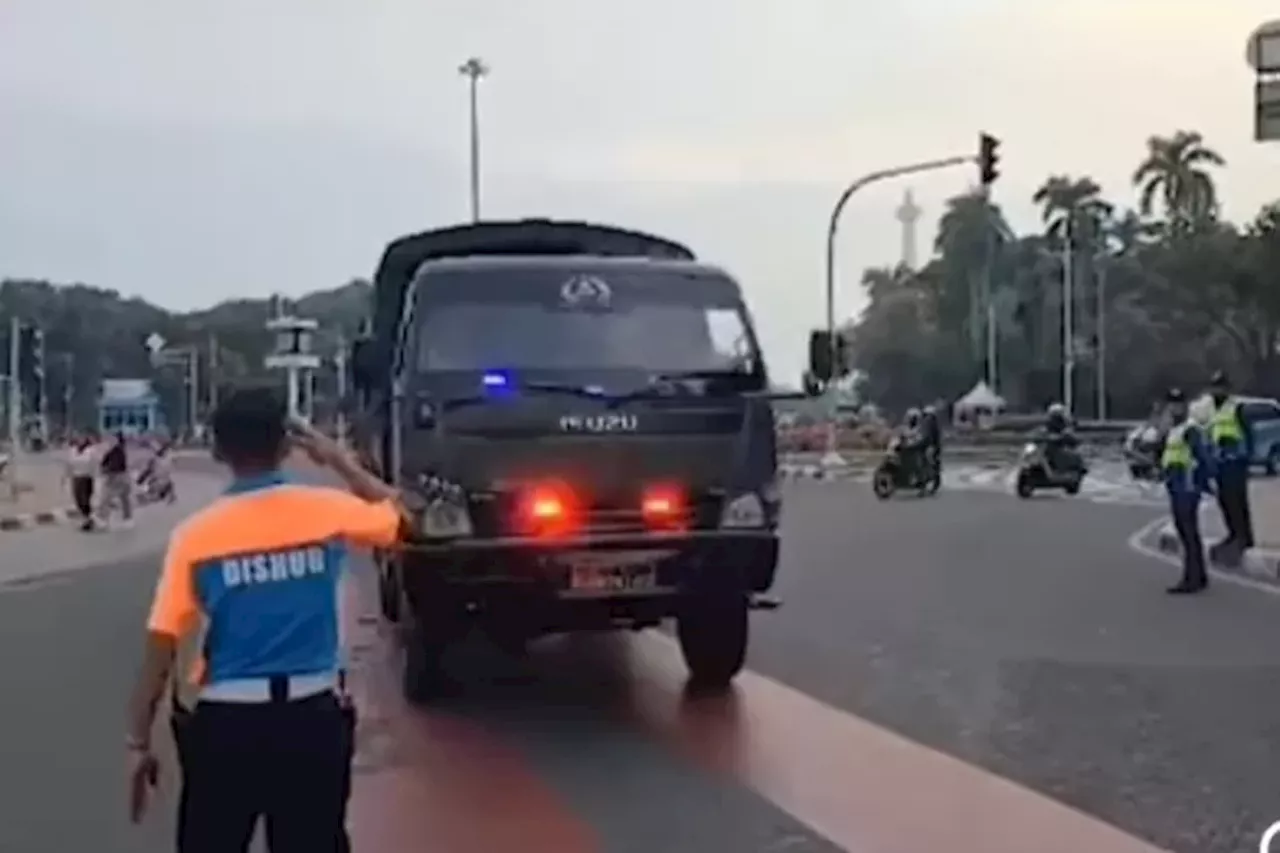 Truk TNI Lewat di Area Car Free Day, Begini Penjelasa Kodam Jaya