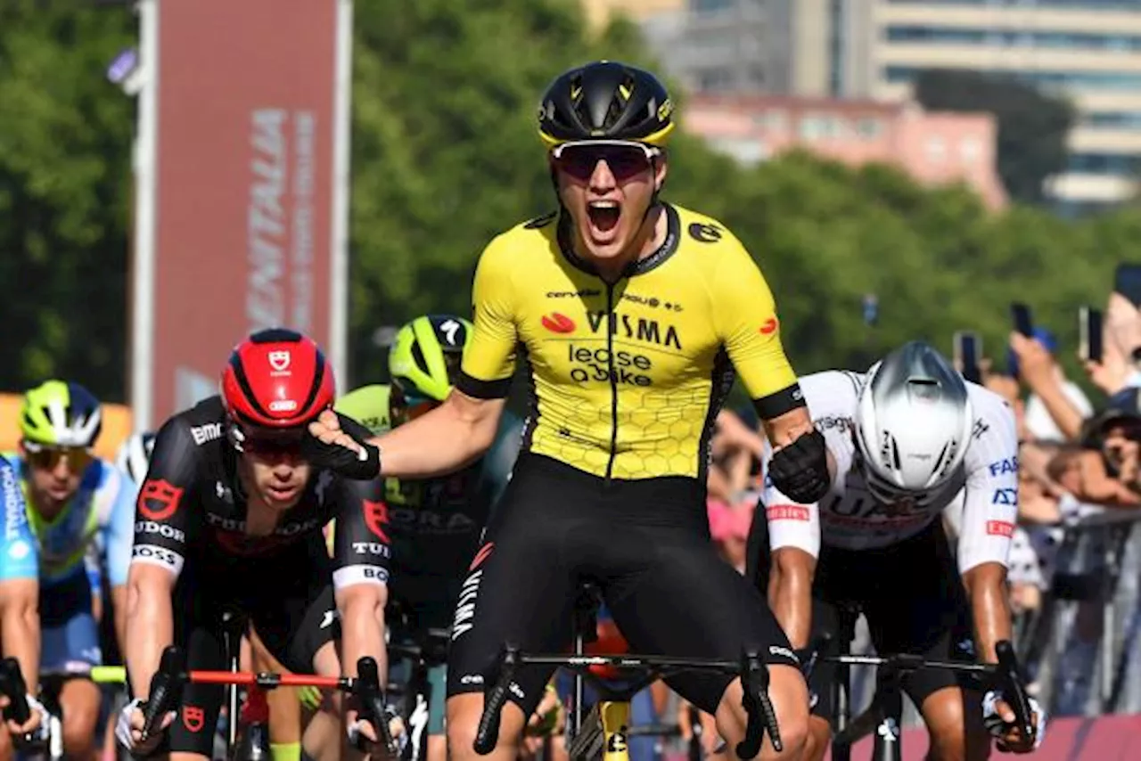 Olav Kooij remporte la 9e étape du Giro après un final plein de suspense