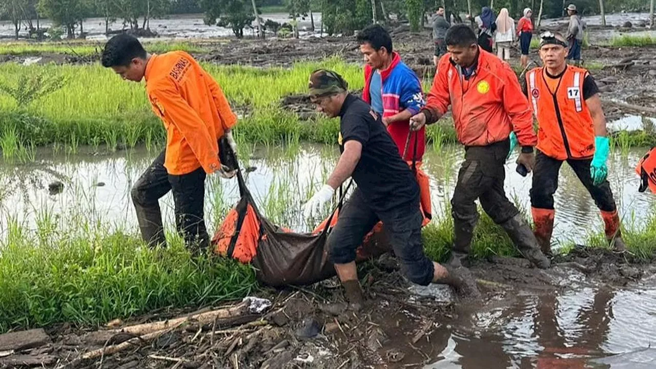 Update Banjir di Kaki Gunung Marapi: Korban Meninggal Jadi 15 Orang di Agam