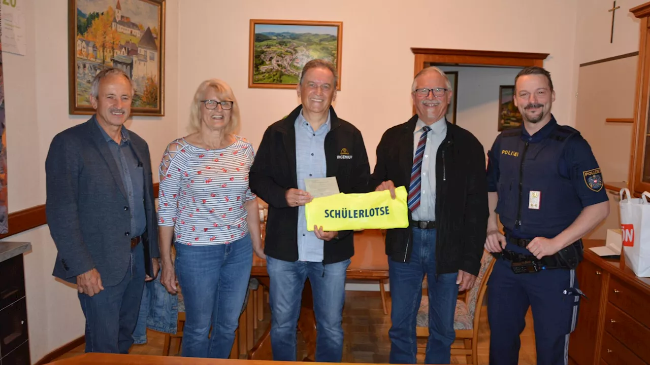 Starkes Schülerlotsen-Team zur Schulwegsicherung in Kirchberg