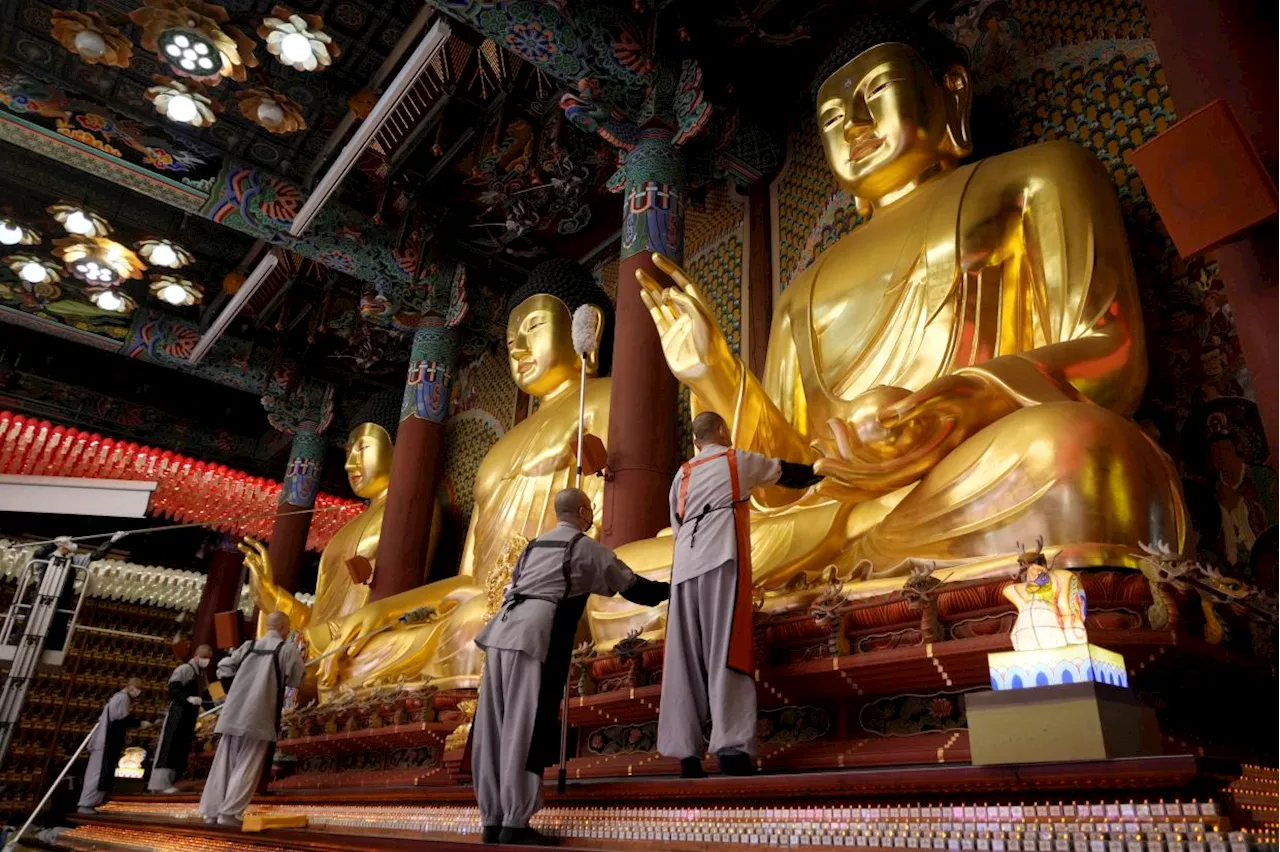 Buddha's birthday (Wesak Day): When is it and how is it celebrated in different countries?