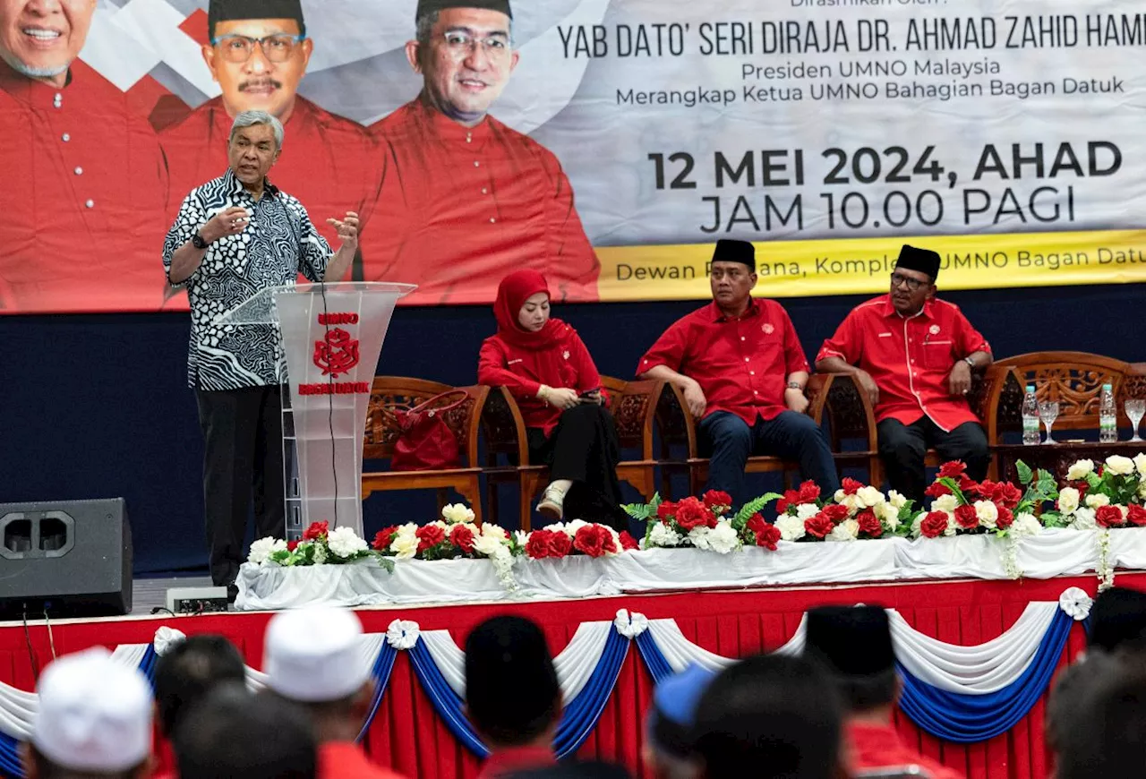 Umno getting stronger, membership on the rise, says Zahid