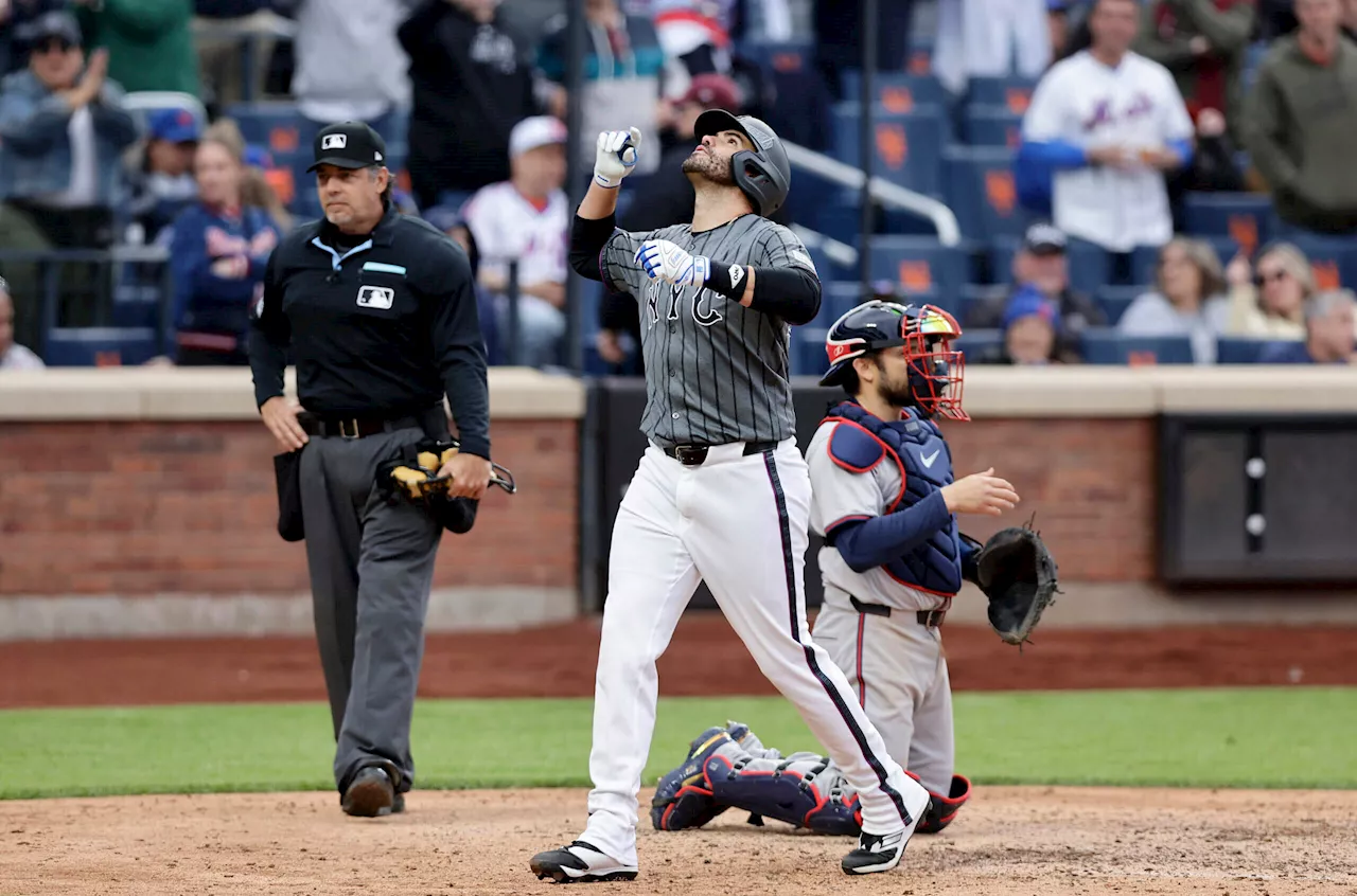 Braves combined no-hitter spoiled by J.D. Martinez in ninth inning after dominant Max Fried start