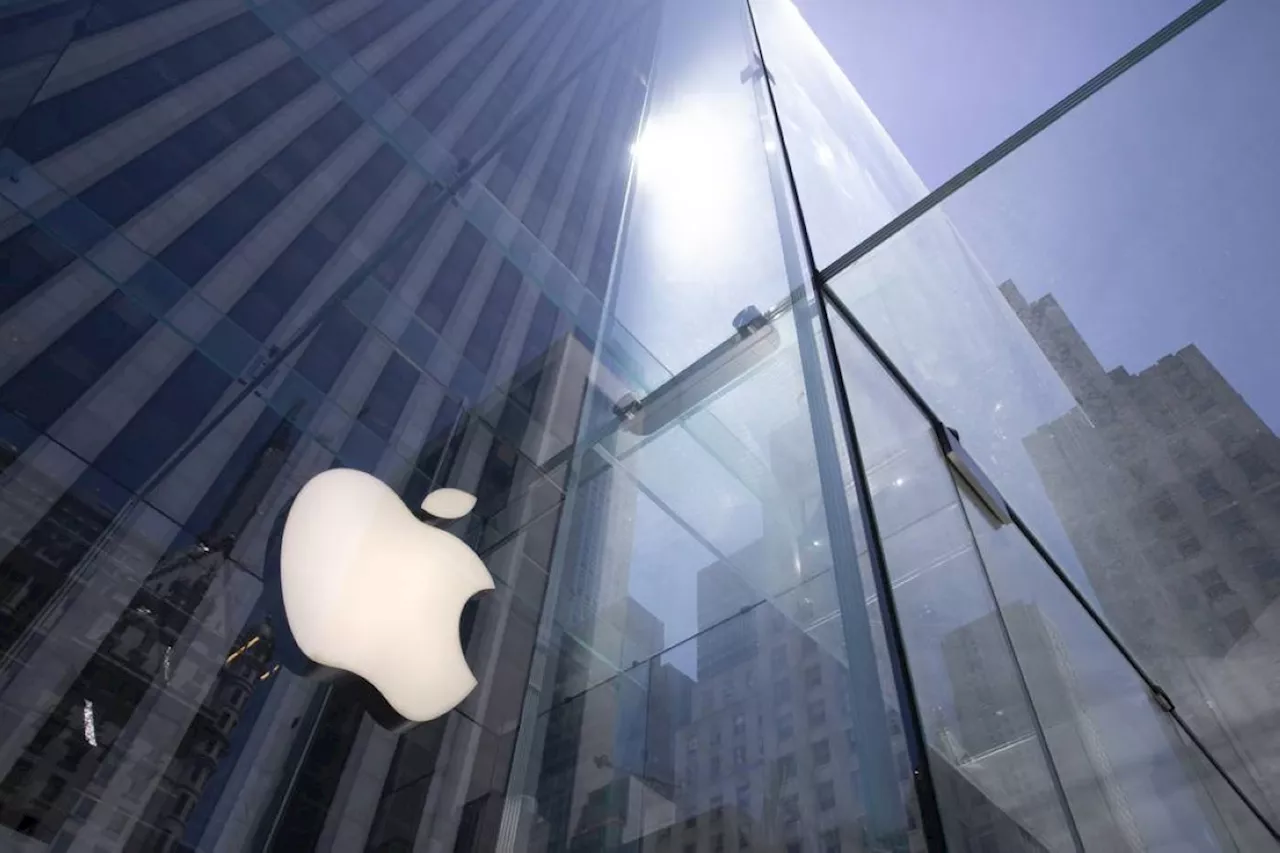 Unionized US Apple store votes to authorize strike