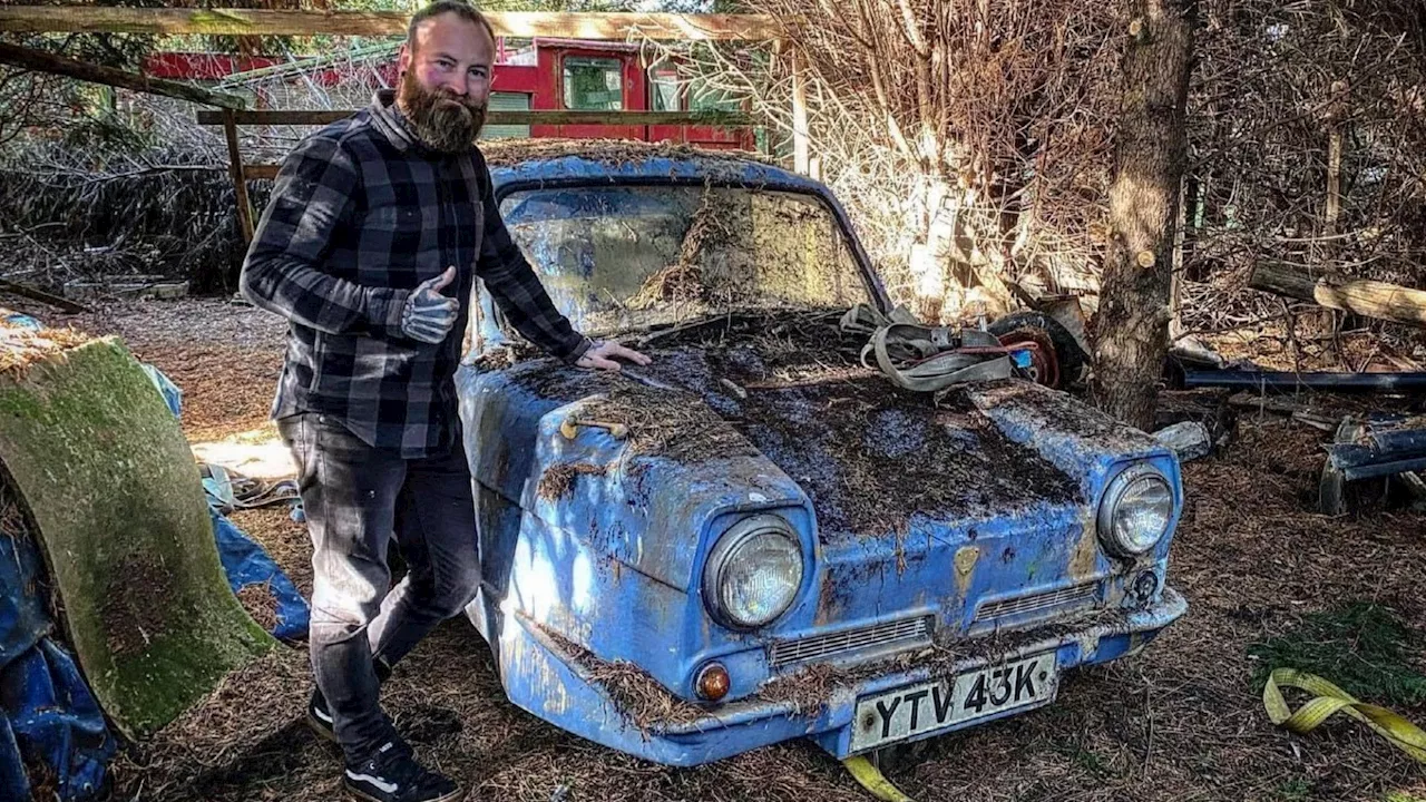 I bought an abandoned van from Only Fools and Horses for £1,000 – I’m going to make it worthy of Del agai...