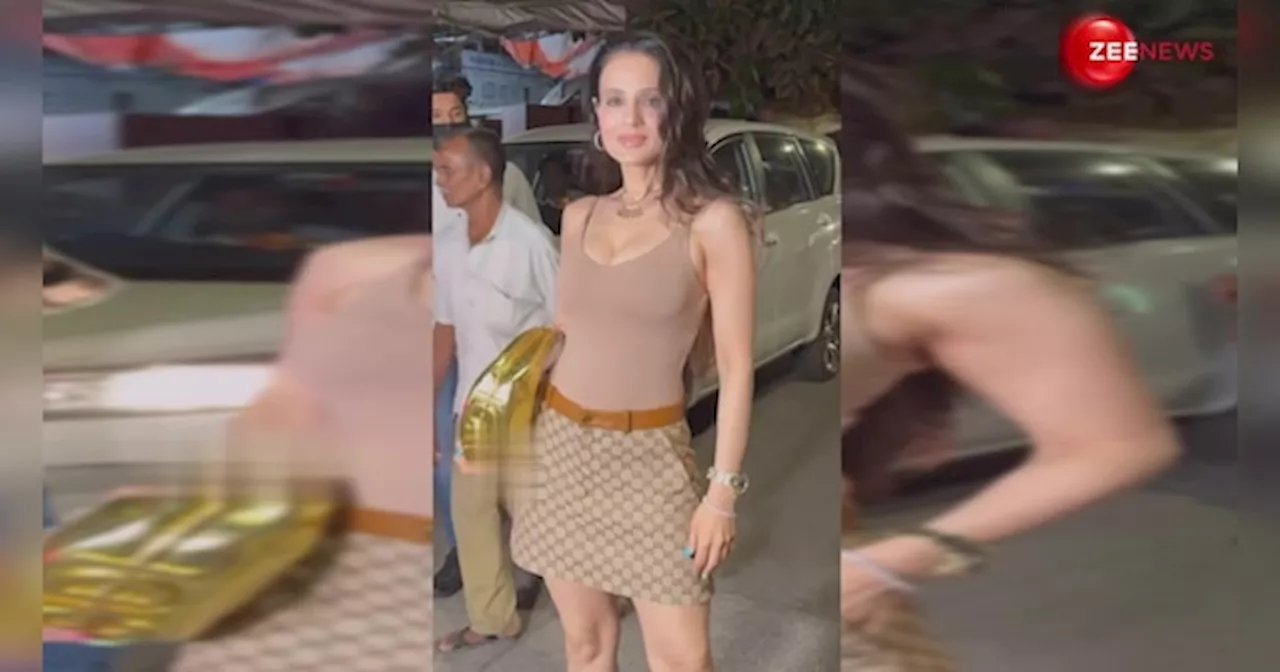 स्कर्ट टॉप पहने स्पॉट हुईं Ameesha Patel, 48 की उम्र में भी लग रही हैं कमाल