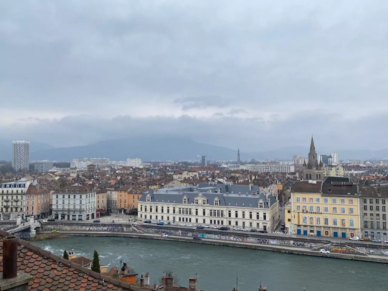 Météo à Grenoble : un changement de temps radical avec une alerte aux orages