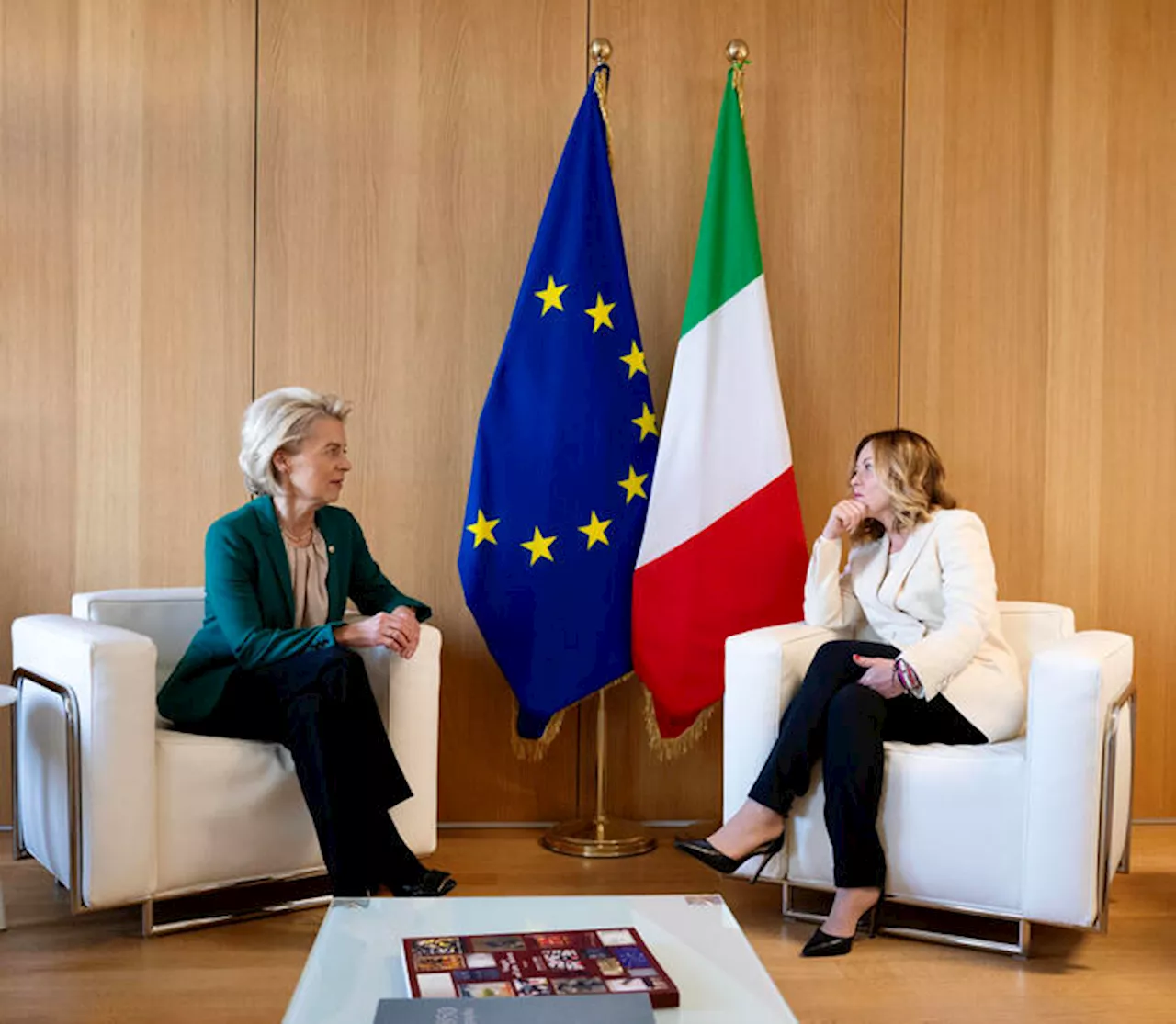 Von der Leyen: 'Dialogo con Meloni? Serve ampia coalizione pro-Europa'