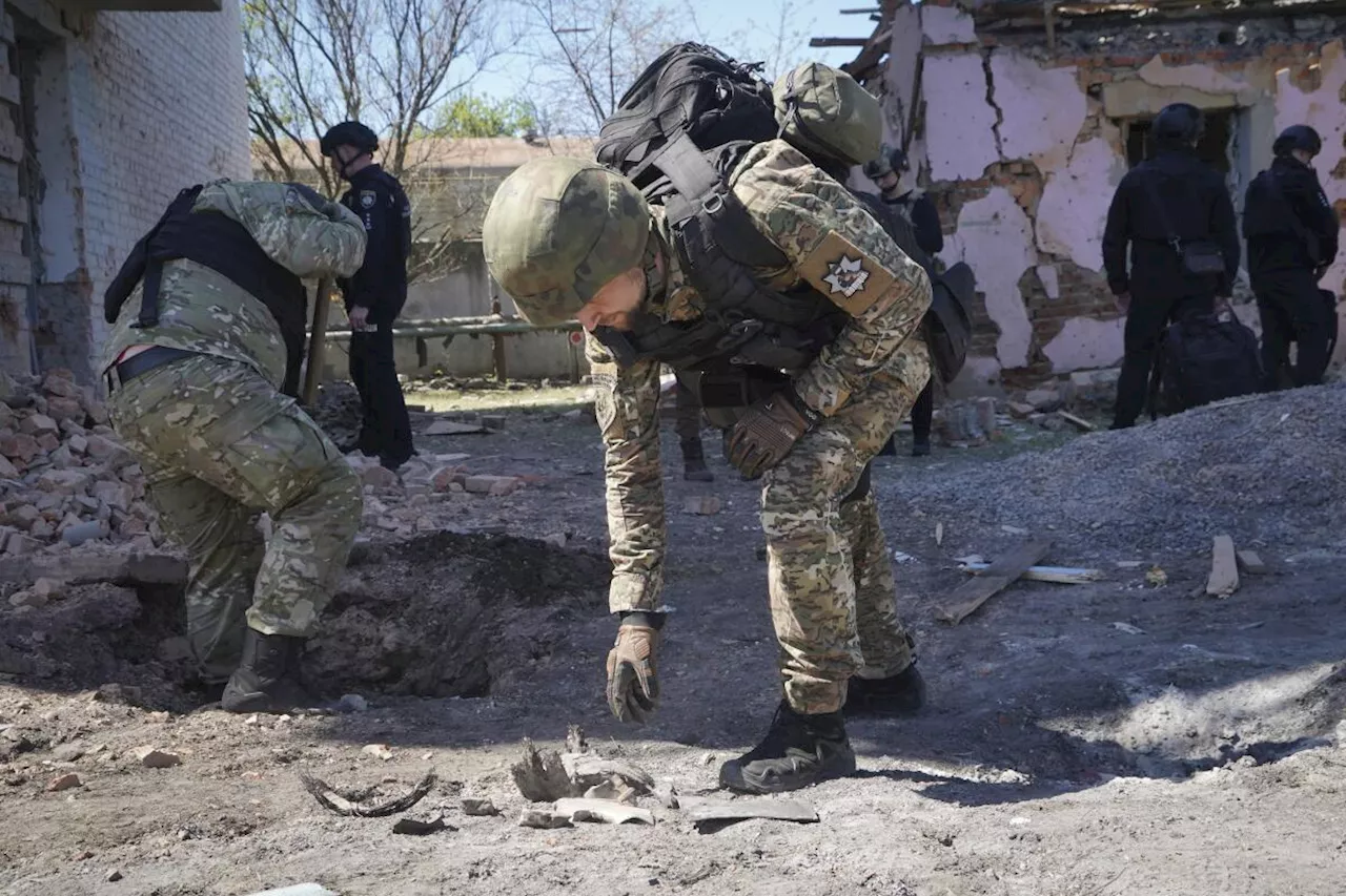 Russian troops reportedly enter border town near Kharkiv