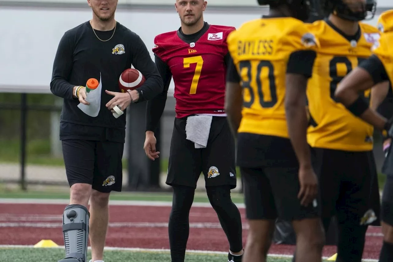 Veteran quarterback Mitchell takes first snaps at Hamilton Tiger-Cats training camp