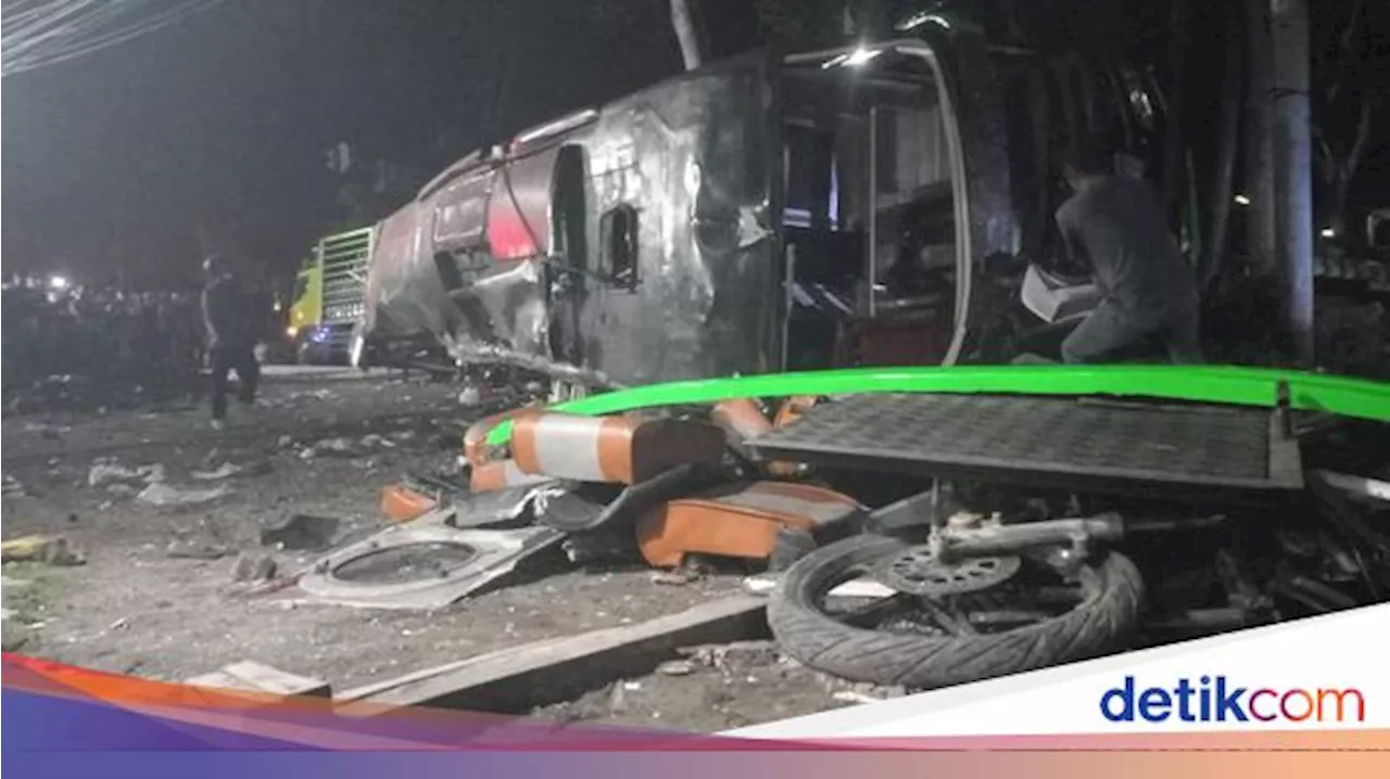 Terungkap! Ini Penyebab Kecelakaan Bus di Ciater Subang