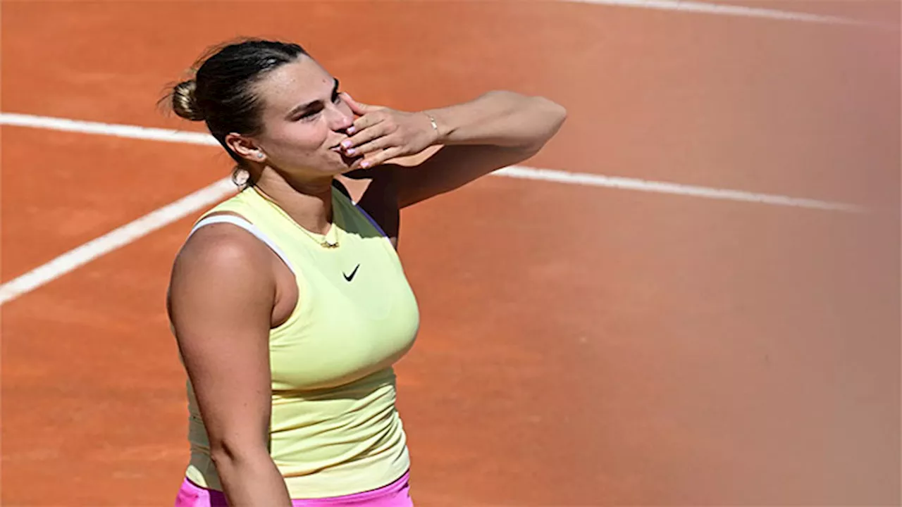 Sabalenka reaches Rome last 16, Djokovic returns after bottle drama