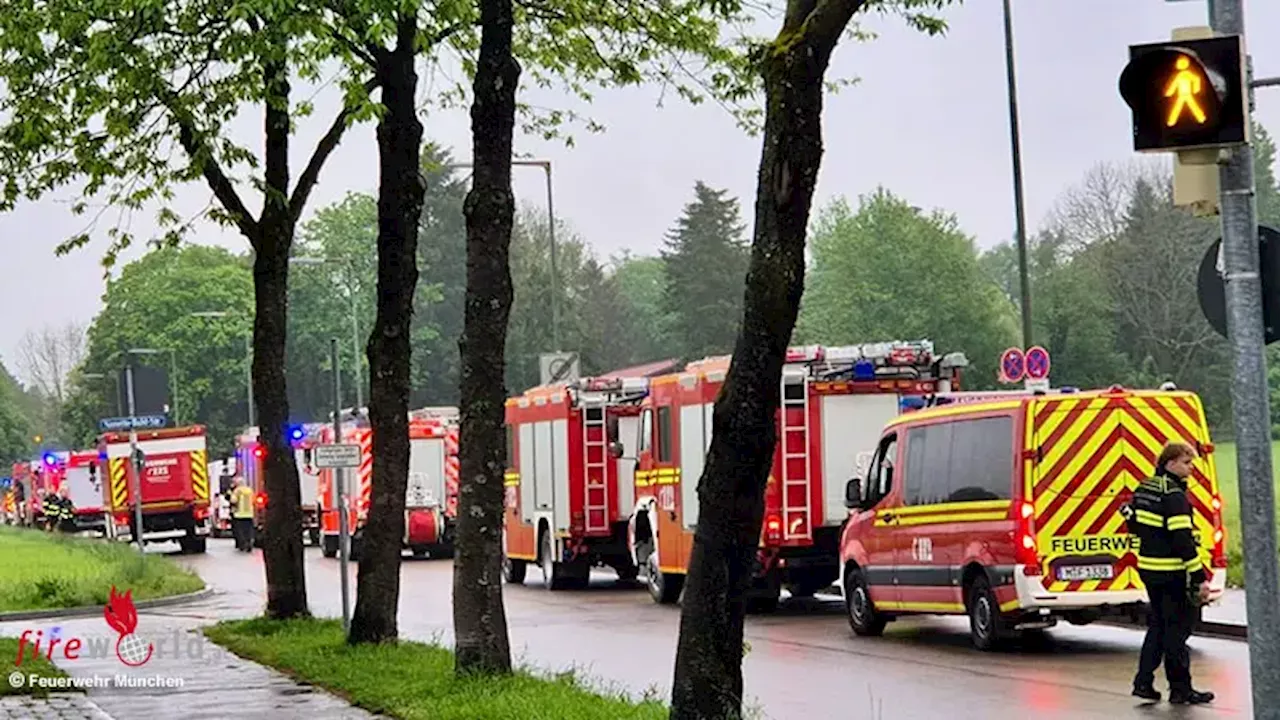 Bayern: Feuerwehr München übte die Fahrzeugverlegung im größeren Stil (Motmarsch)