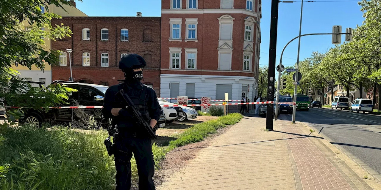 Großeinsatz in Magdeburg: Frau angeschossen - Täter auf der Flucht