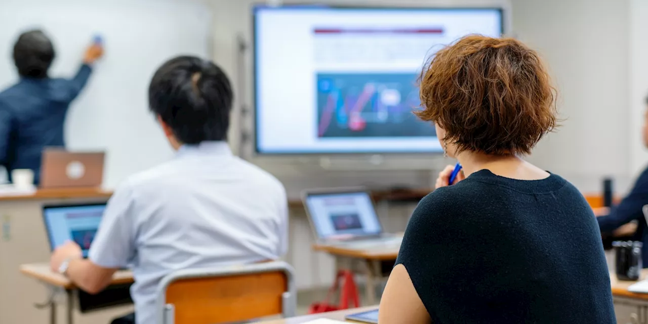 Sachsen-Anhalt zahlt künftigen Lehrern schon im Studium 1400 Euro im Monat