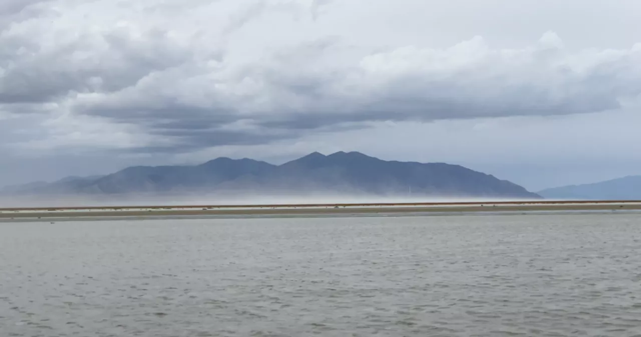 Utah to convene meeting about how to handle Great Salt Lake toxic dust