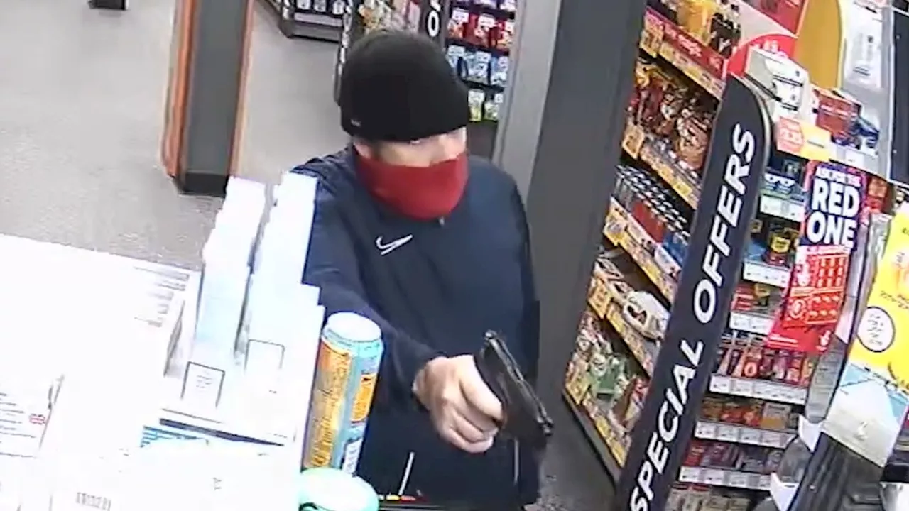 Armed robbers who wielded handgun and knife jailed for Essex service station cigarette raid