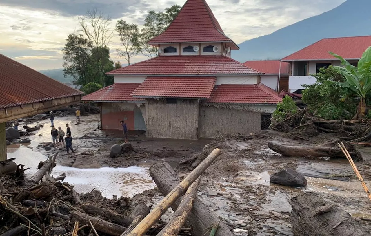 43 Orang Meninggal Dunia Akibat Galodo di Sumbar