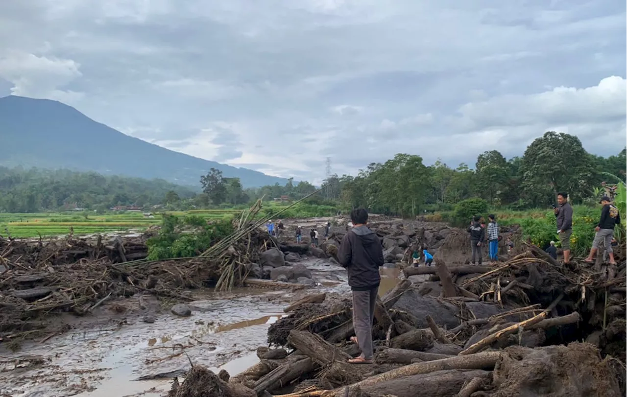 Galodo Sumbar, Korban Meninggal 37 Orang, 17 Warga Masih Hilang