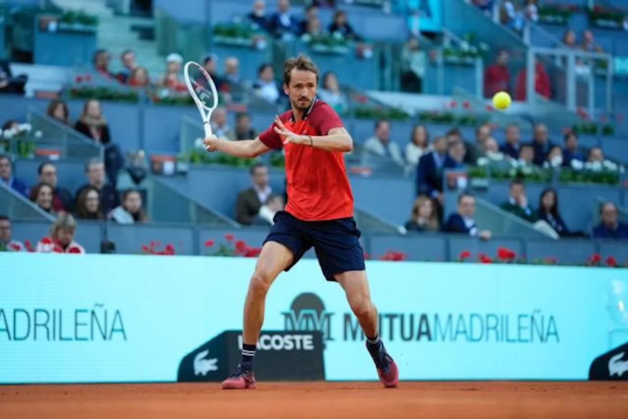 Daniil Medvedev s'en sort contre Hamad Medjedovic et file en 8es de finale à Rome