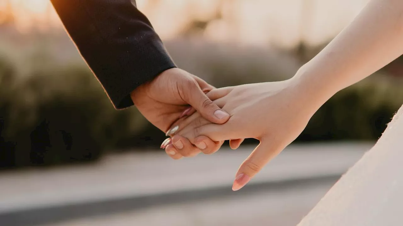 Pasangan LDR, Ini 5 Tips Agar Hubungan Langgeng Meski Berjauhan