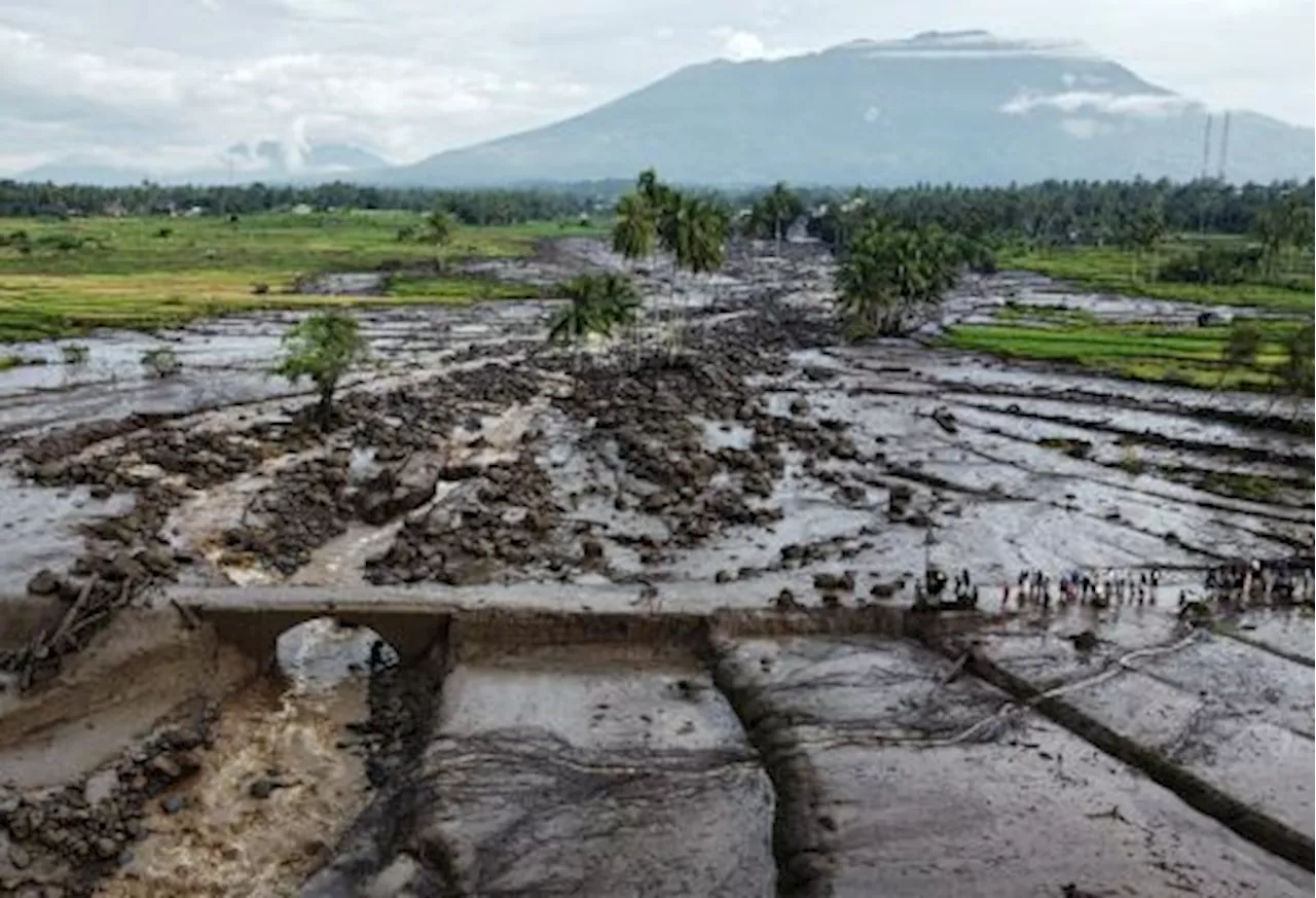 29 Korban Banjir Bandang di Tanah Datar Sumbar Belum Ditemukan