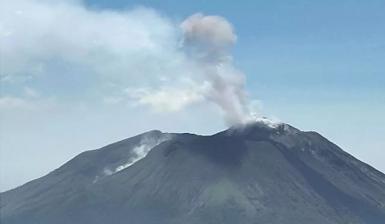 Waspada Lava Gunung Lewotolok Mengalir 1,2 Kilometer Menuju Desa Amakaka