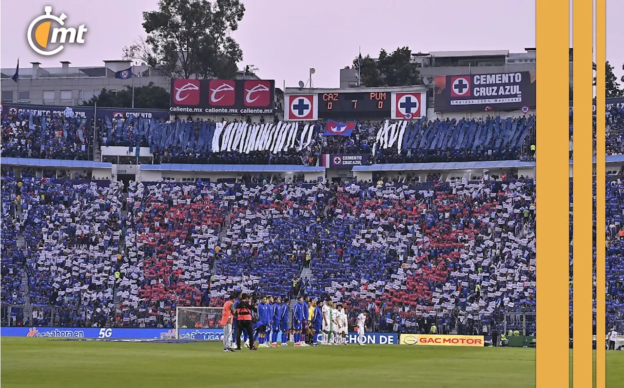 Cruz Azul rindió homenaje a Paco Villa al corear su nombre en juego contra Pumas