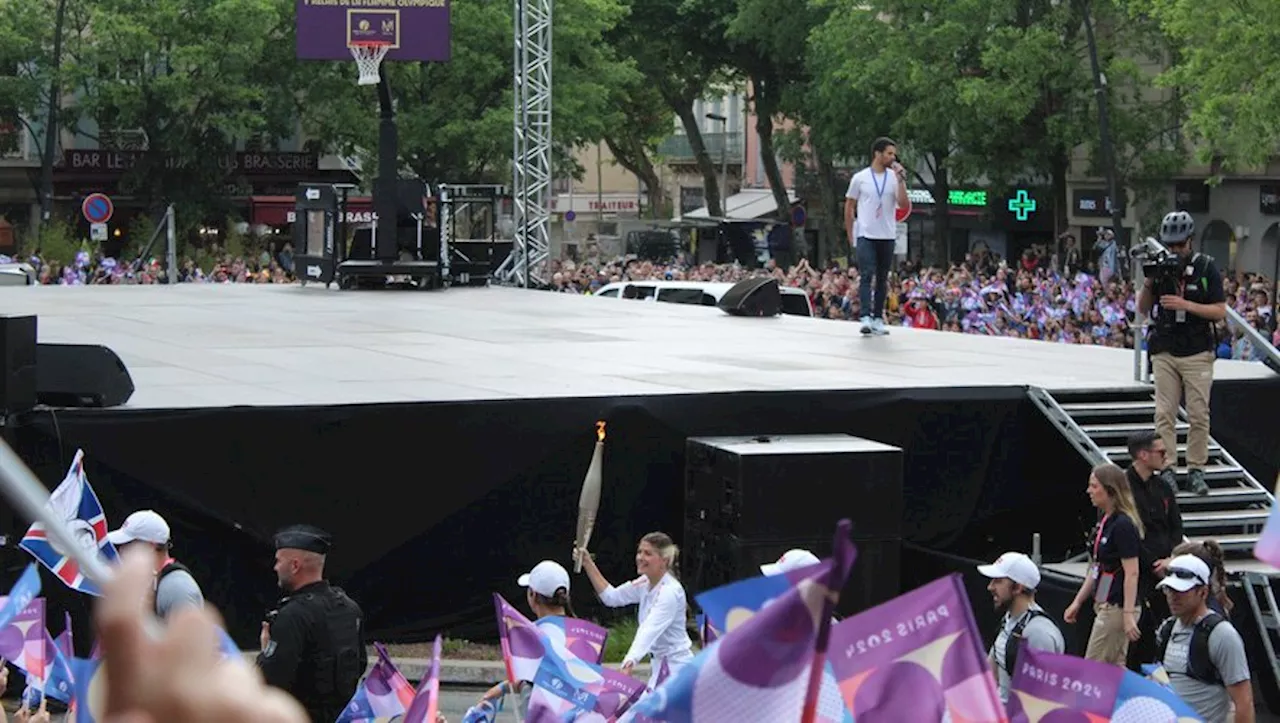 Passage de la flamme olympique à Millau : la place du Mandarous en surchauffe