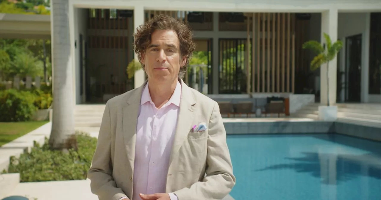 Fortune Hotel'a Stephen Mangan’s ‘terrifying’ scare after his parents died young