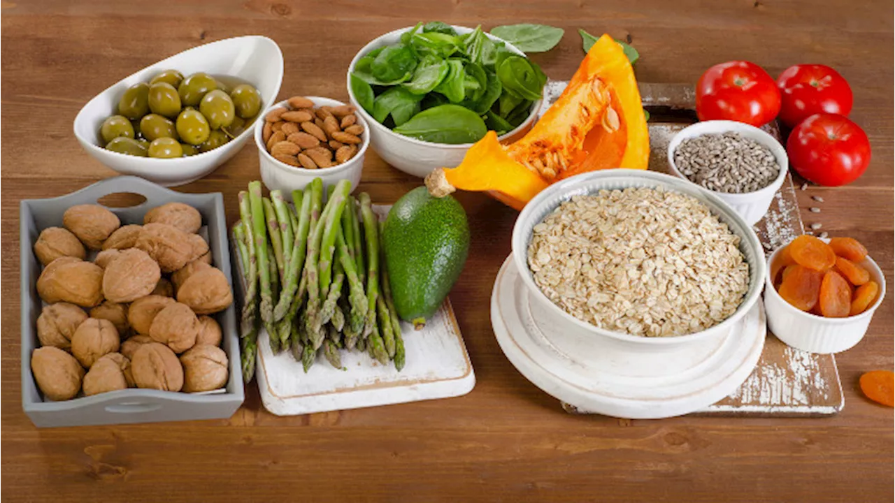 Troppo stress? Mangia asparagi, avena, noci e legumi